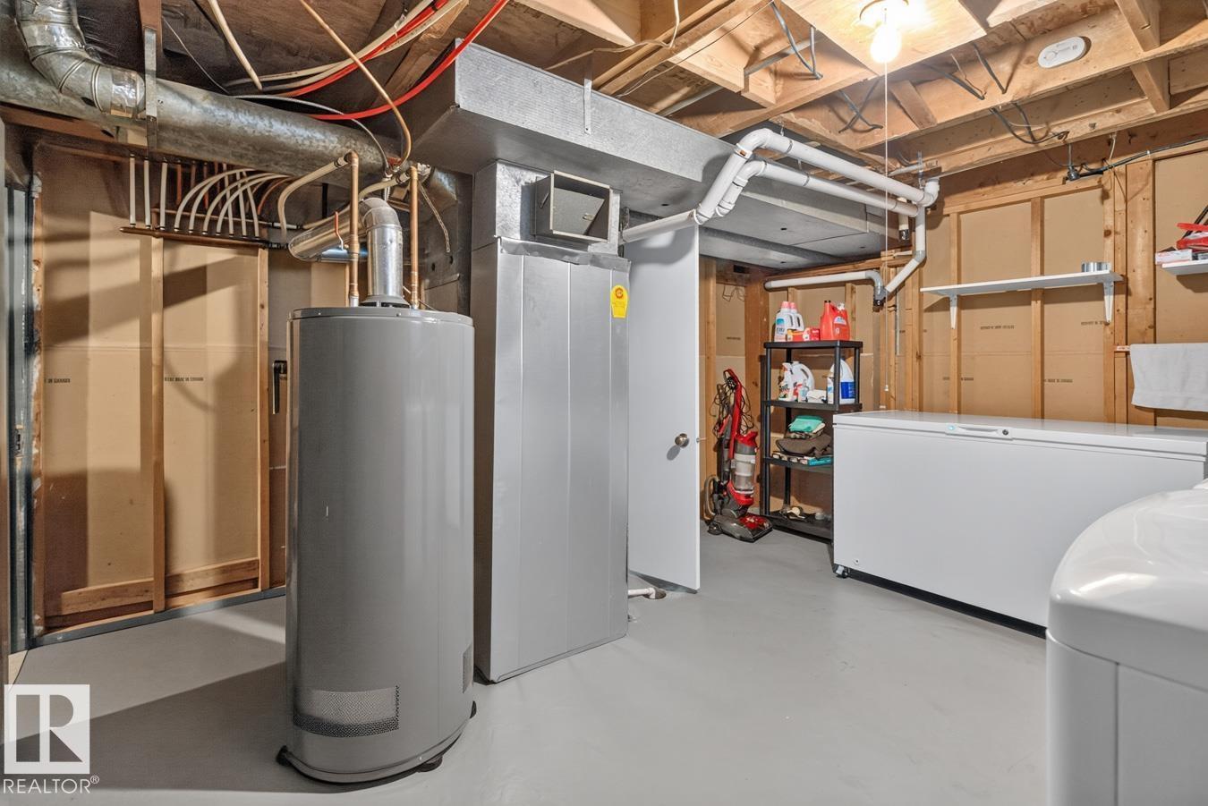 6 MONT CLARE PL