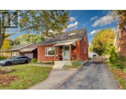 36 CRESTWOOD AVENUE, Kitchener, Ontario