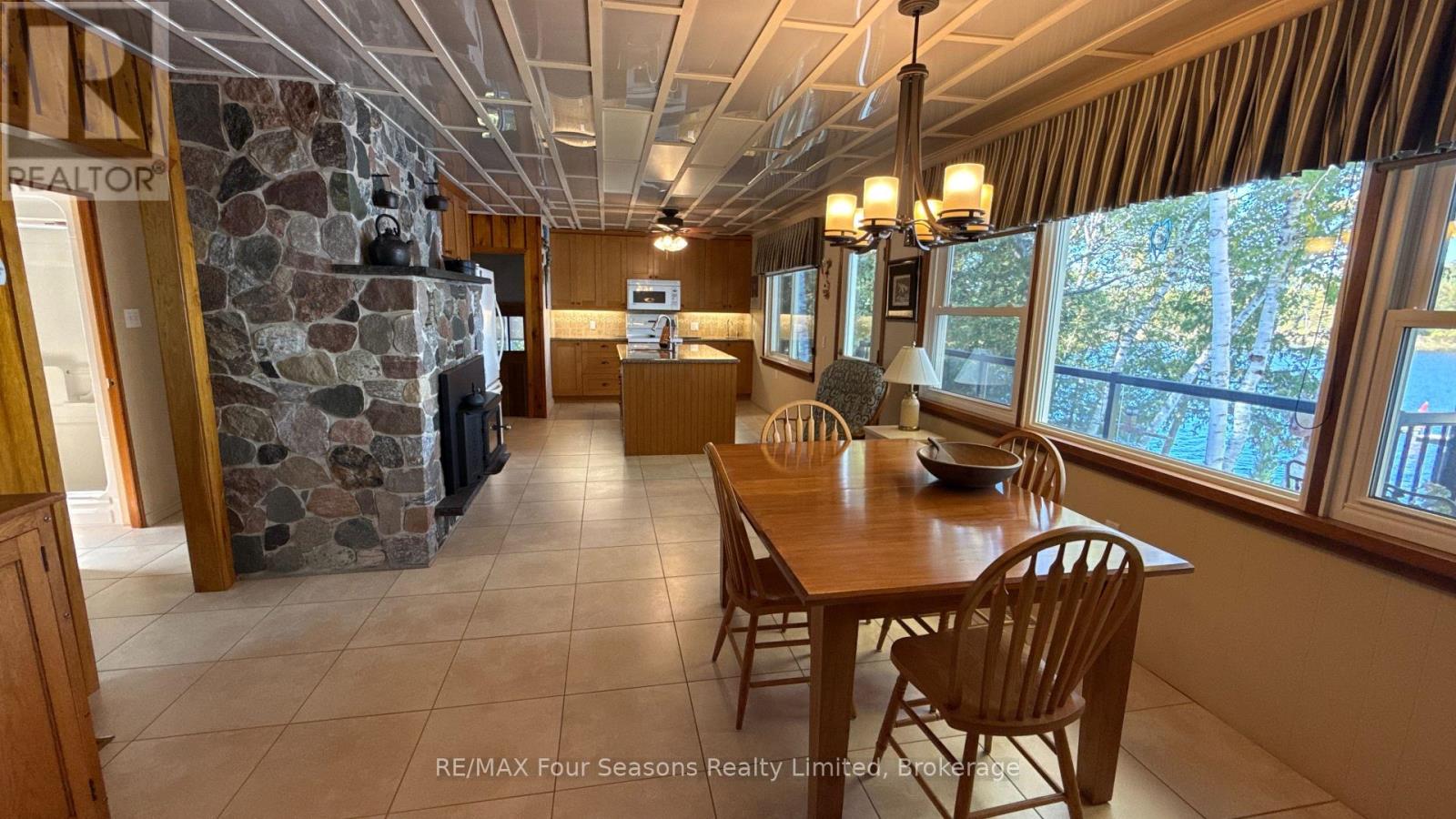 52 Shore Drive, South Bruce Peninsula, Ontario  N0H 1A0 - Photo 7 - X13220068