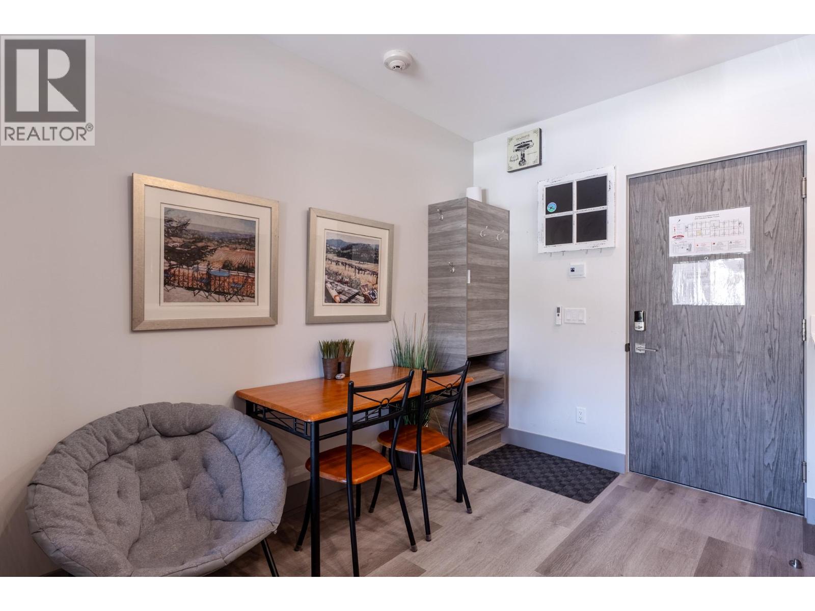 2555 Lakeshore Road Unit# 514