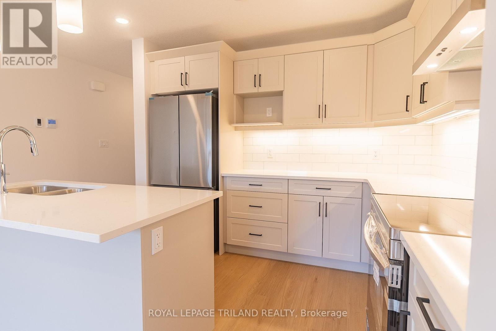 15 Kiln Lane, St. Thomas, Ontario  N5R 0S2 - Photo 5 - X13525888