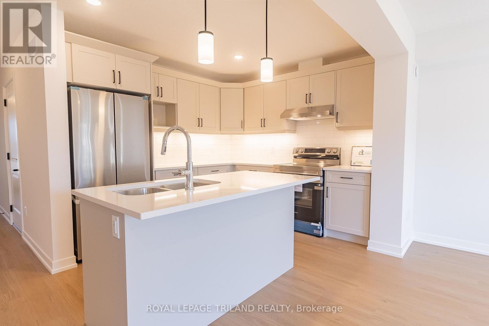 15 Kiln Lane, St. Thomas, Ontario  N5R 0S2 - Photo 4 - X13525888