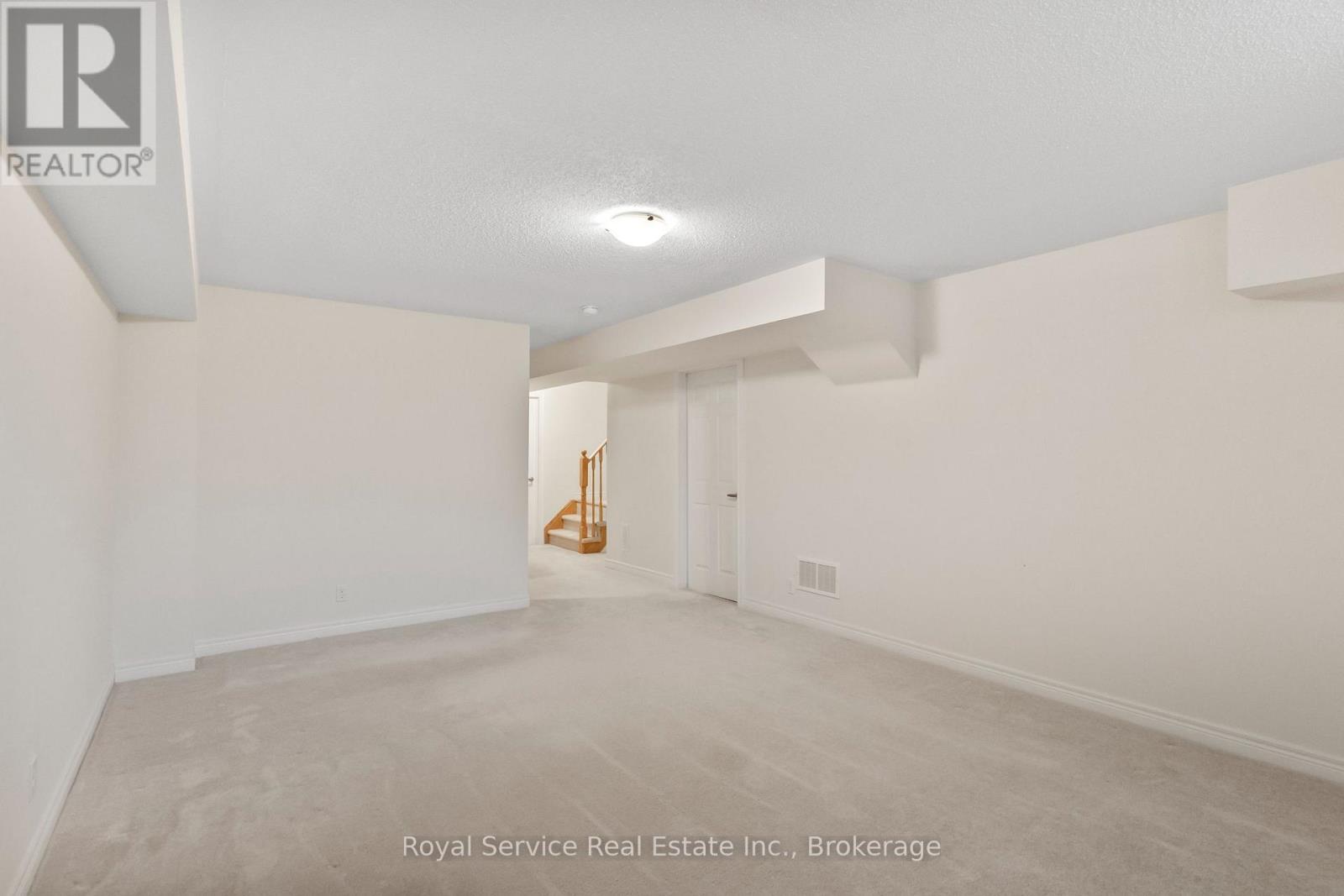 23 Tabaret Crescent, Oshawa, Ontario  L1L 0G5 - Photo 35 - E14033554