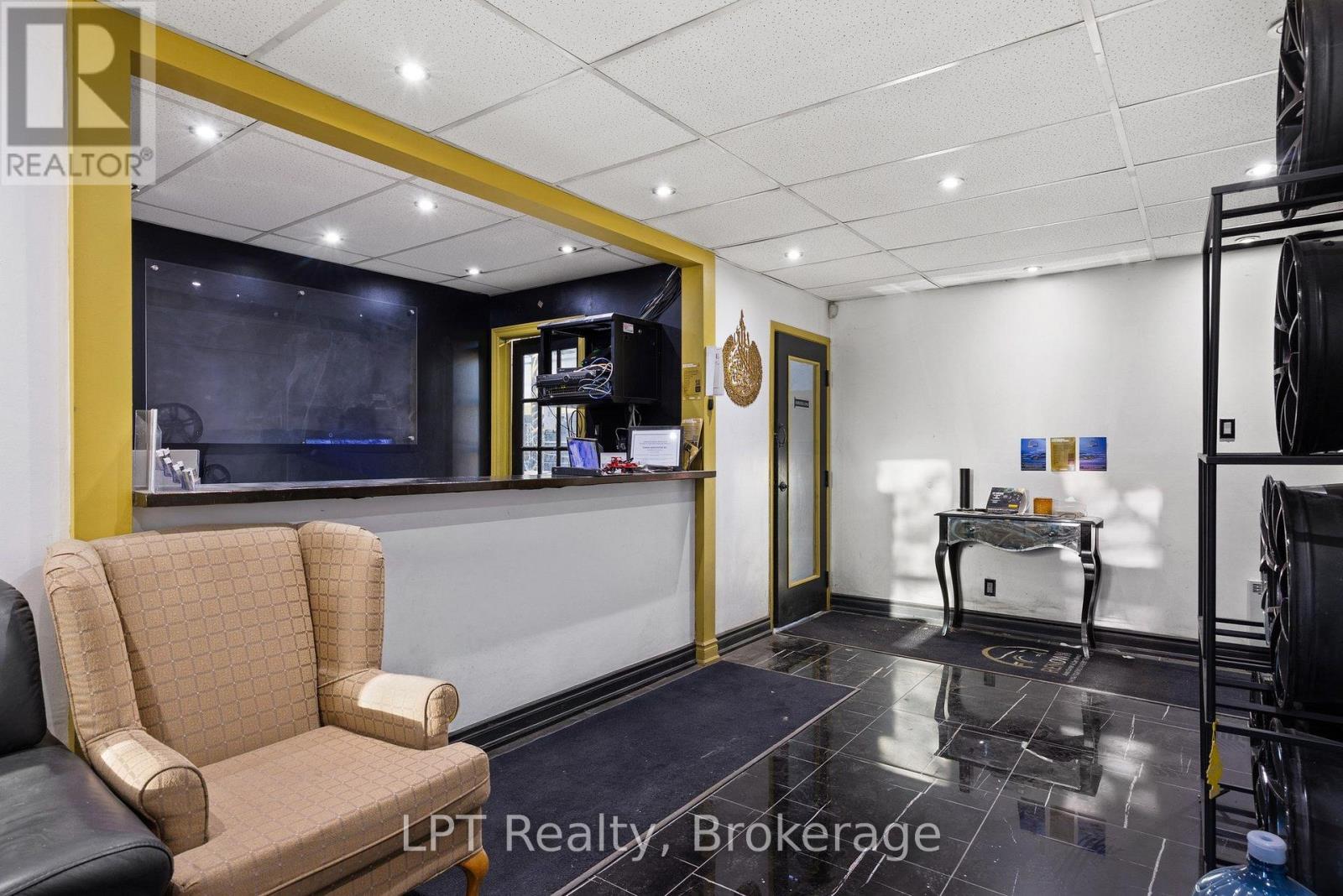 2 - 7 Harlech Court, Markham, Ontario L3T 6L5 - Photo 6 - N14033698