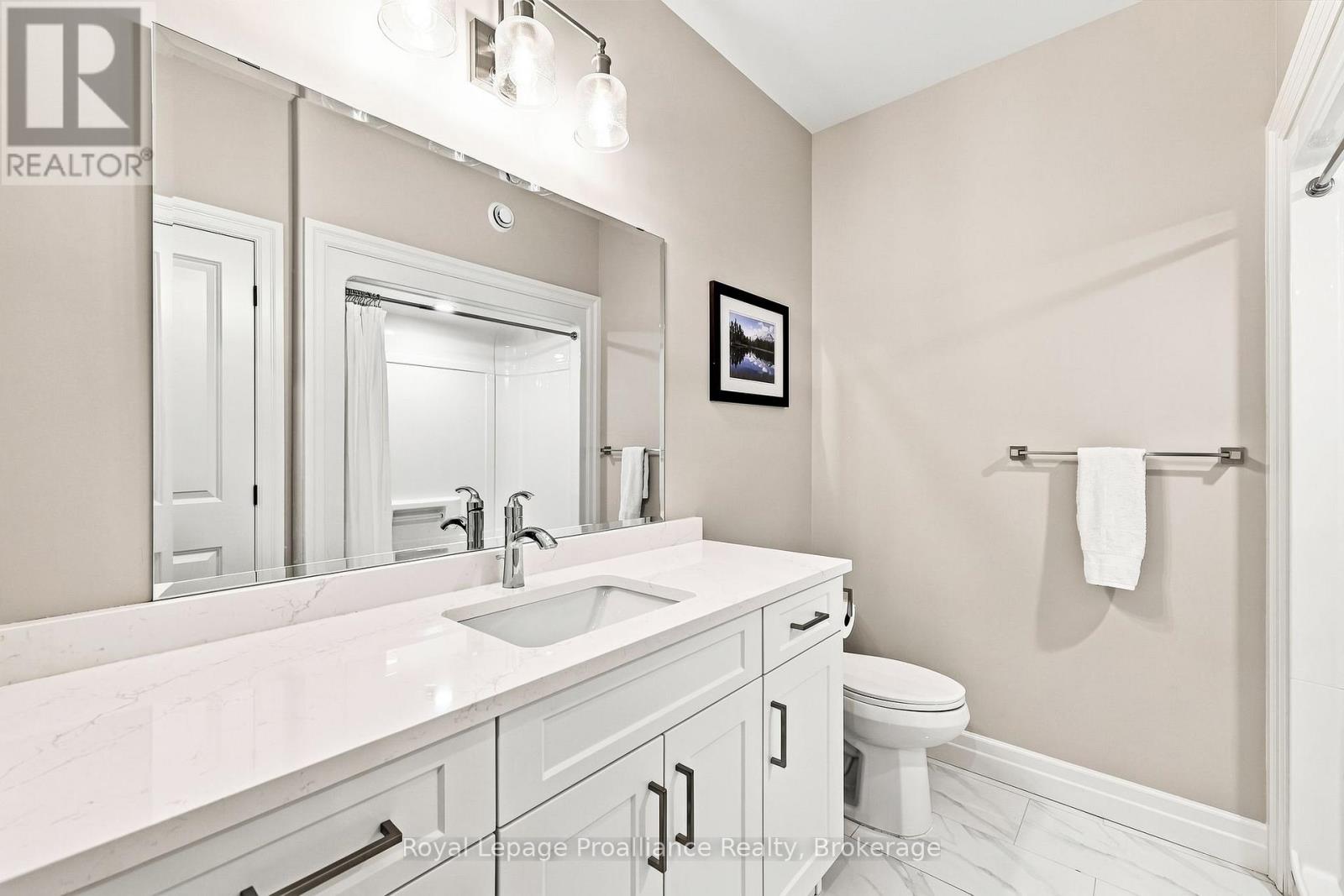 100 Deerview Drive, Quinte West, Ontario  K8V 0L9 - Photo 42 - X14033462