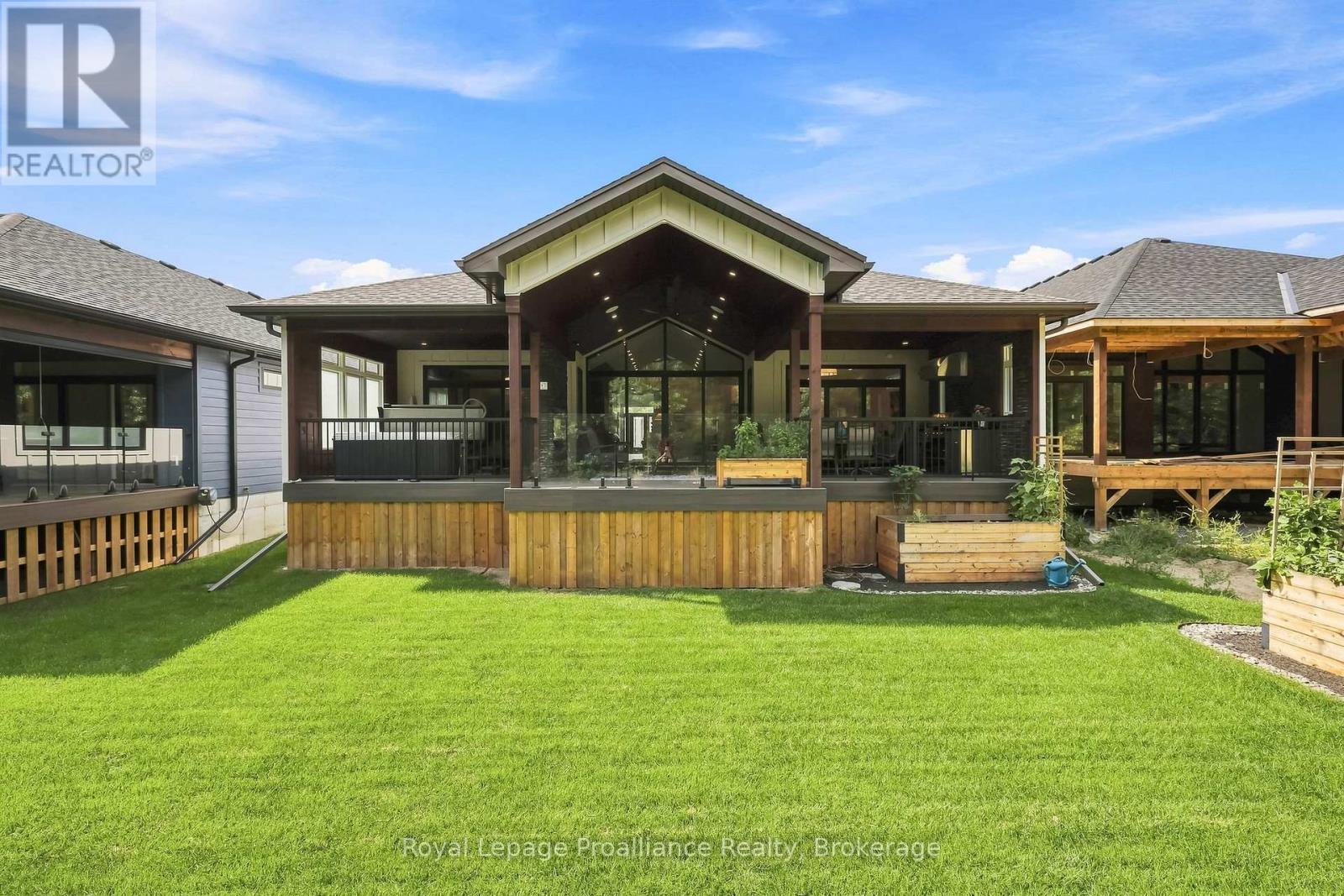 100 Deerview Drive, Quinte West, Ontario  K8V 0L9 - Photo 44 - X14033462