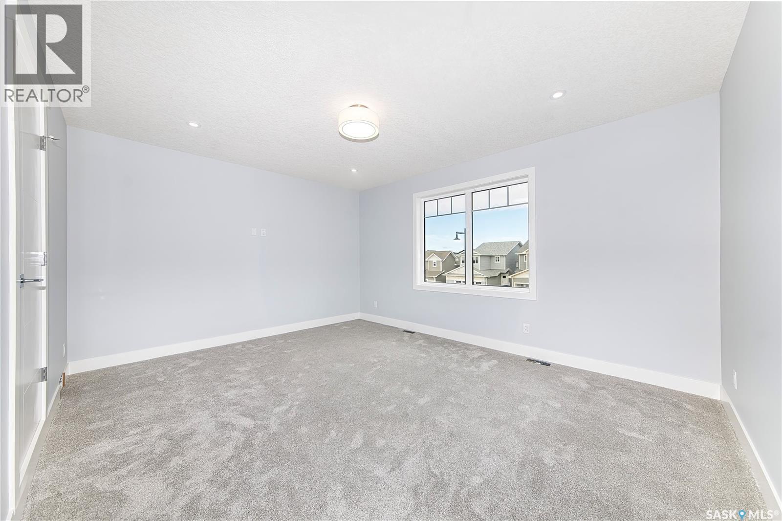 215 Taskamanwa Street, Saskatoon, Saskatchewan   - Photo 24 - SK049499