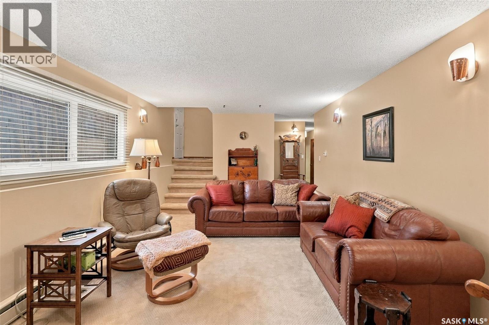 4002 Elphinstone Street, Regina, Saskatchewan  S4S 3K9 - Photo 18 - SK050990