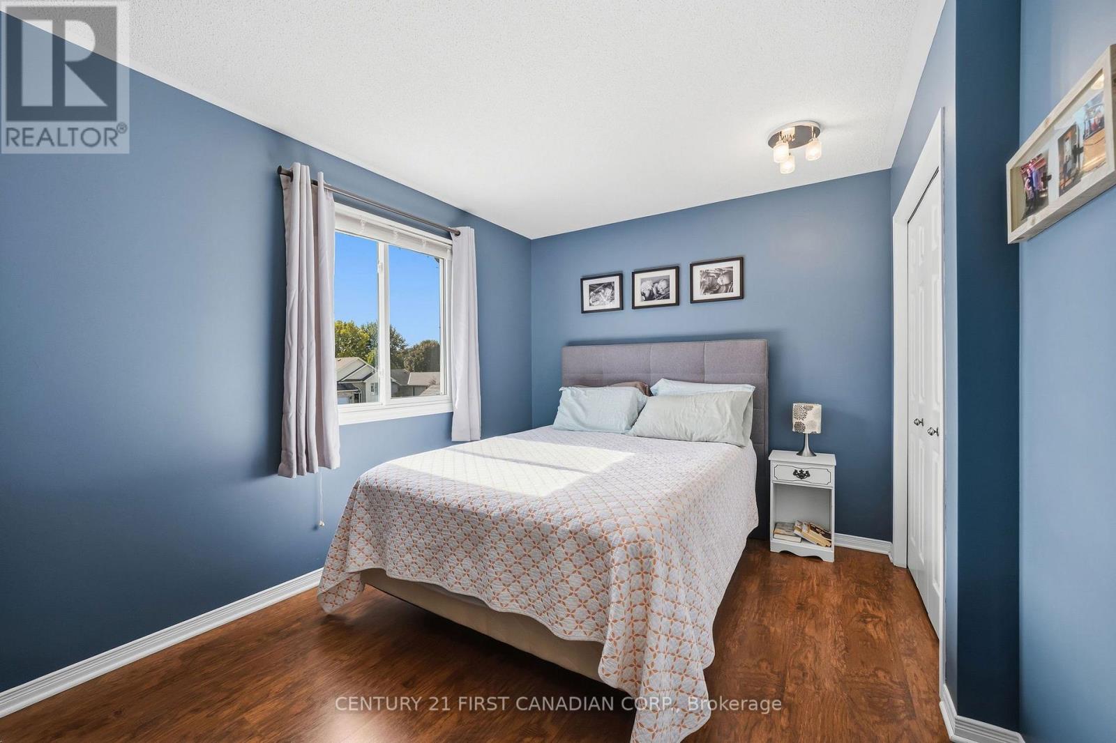 8 Robin Street, North Middlesex, Ontario  N0M 1A0 - Photo 21 - X14033540