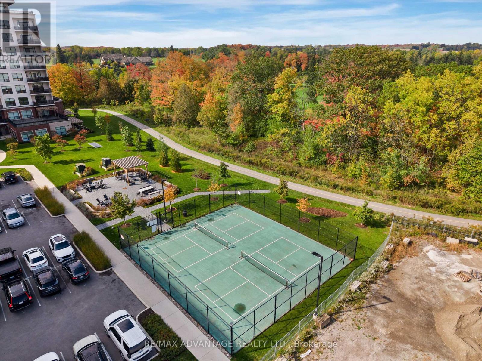 702 - 480 Callaway Road, London North, Ontario  N6G 0Z3 - Photo 2 - X14033628