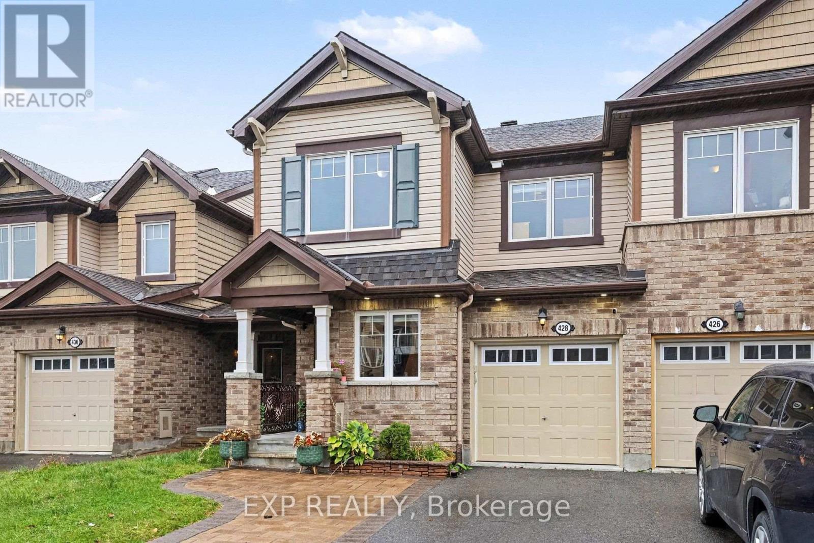 428 White Arctic Avenue, Ottawa, Ontario  K2J 5Y9 - Photo 3 - X14033448