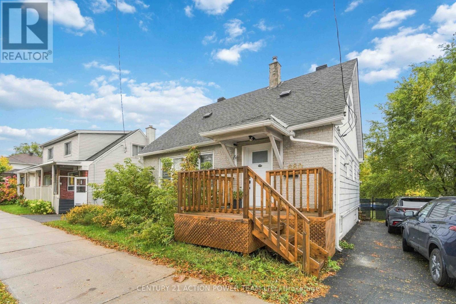 660 St Laurent Boulevard, Ottawa, Ontario  K1K 3A5 - Photo 1 - X14033500