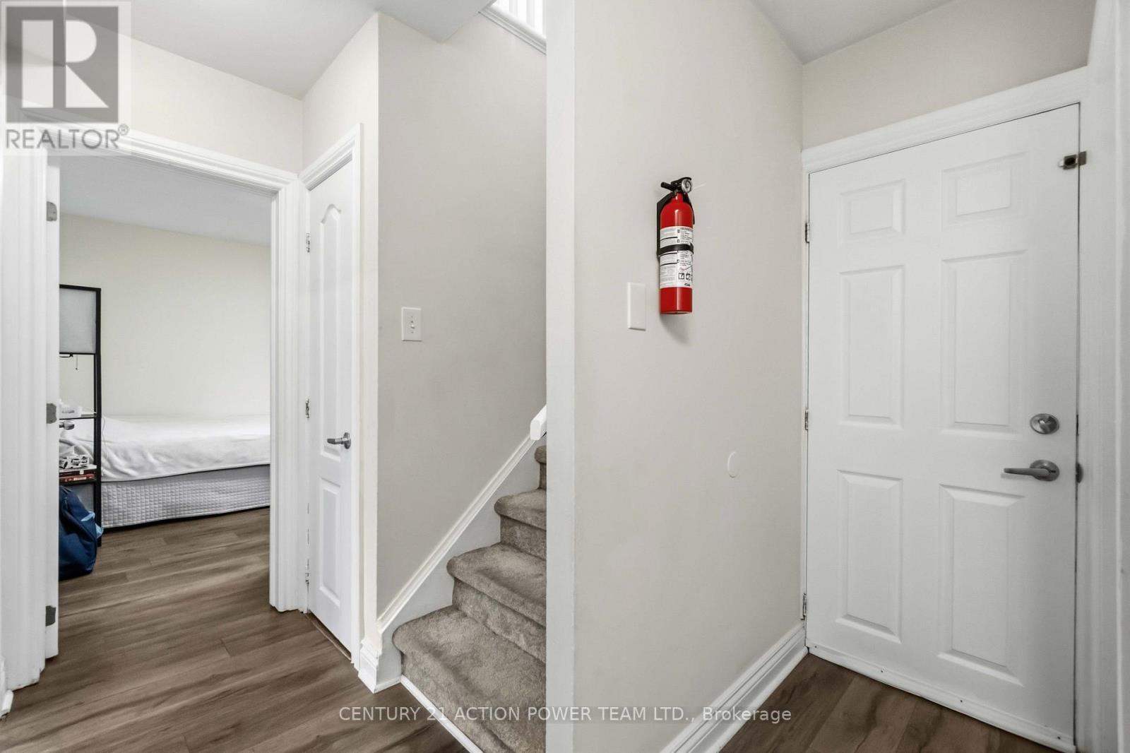 660 St Laurent Boulevard, Ottawa, Ontario  K1K 3A5 - Photo 11 - X14033500