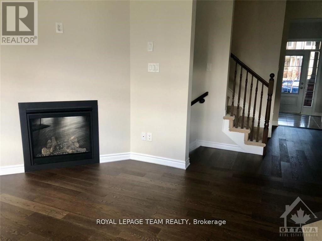 767 Brittanic Road, Ottawa, Ontario  K2V 0R3 - Photo 3 - X14033694