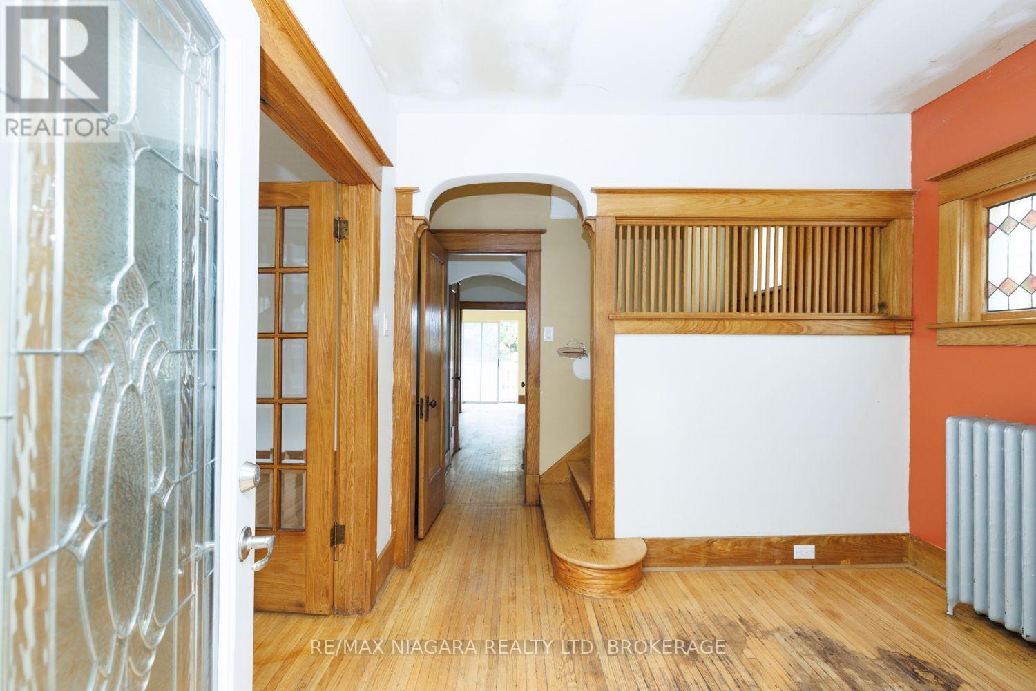 4997 Armoury Street, Niagara Falls, Ontario  L2E 1T3 - Photo 3 - X14033644