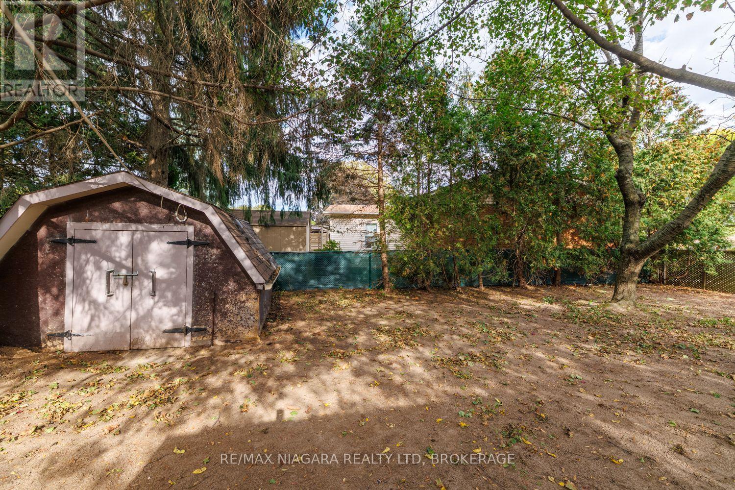 4344 Pettit Avenue, Niagara Falls, Ontario  L2E 6K8 - Photo 28 - X14033666
