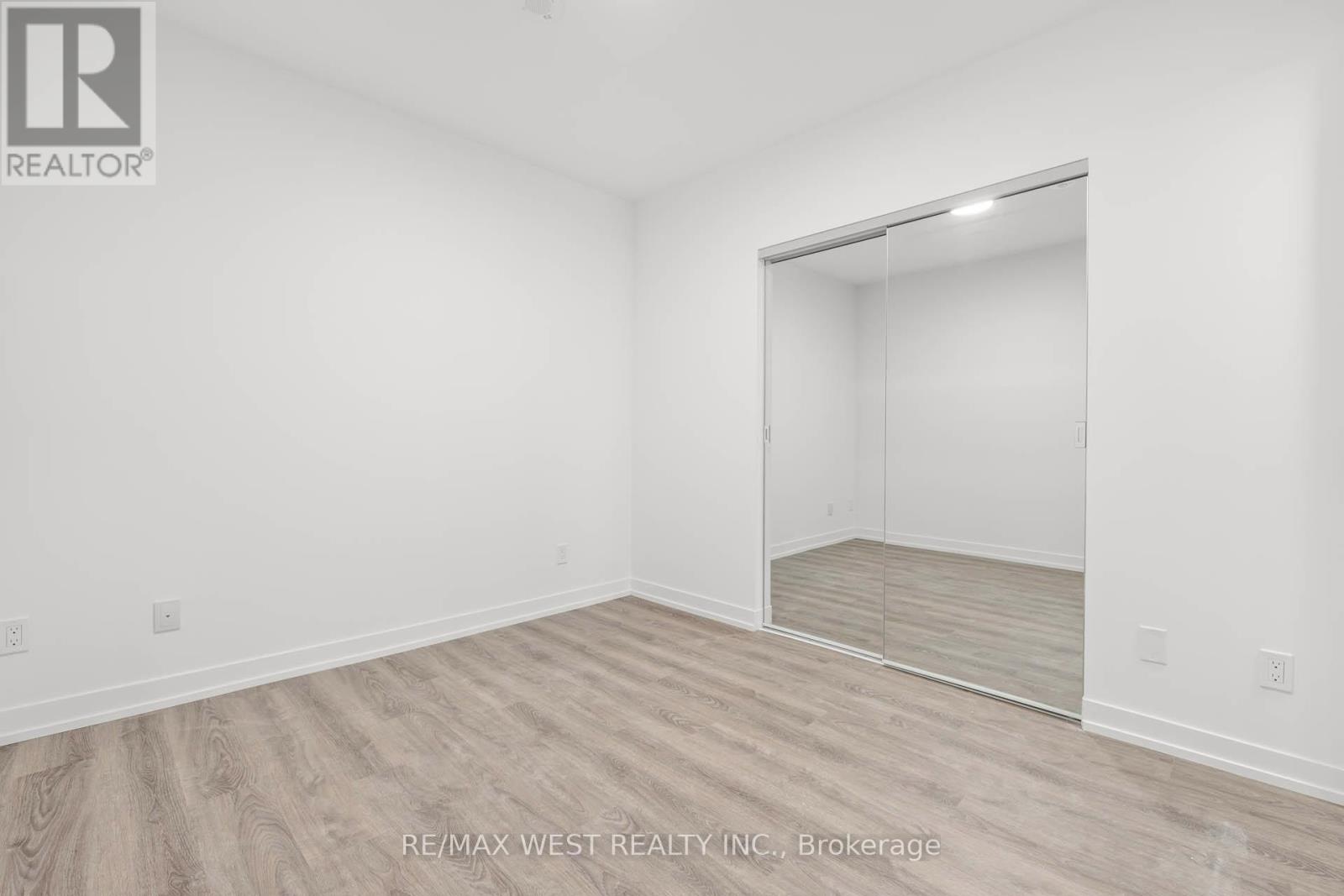 906 - 771 Yonge Street, Toronto, Ontario  M4W 0B8 - Photo 15 - C14033676
