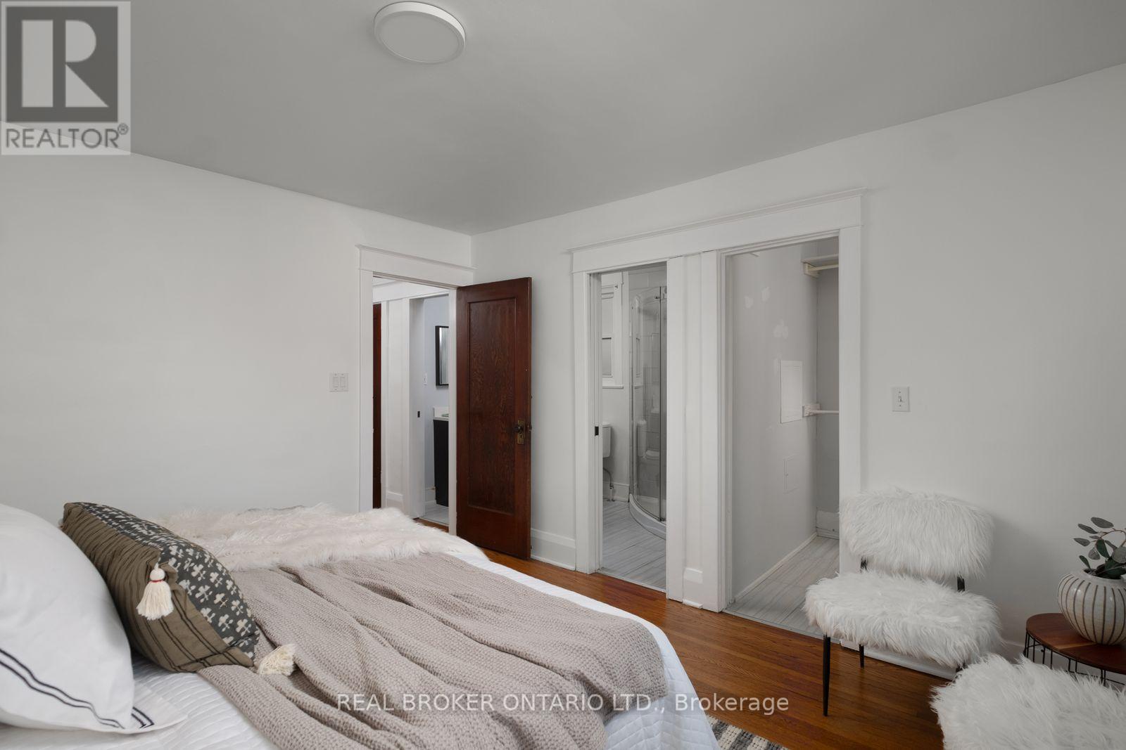 100 Oak Park Avenue, Toronto, Ontario  M4C 4M3 - Photo 23 - E14033538