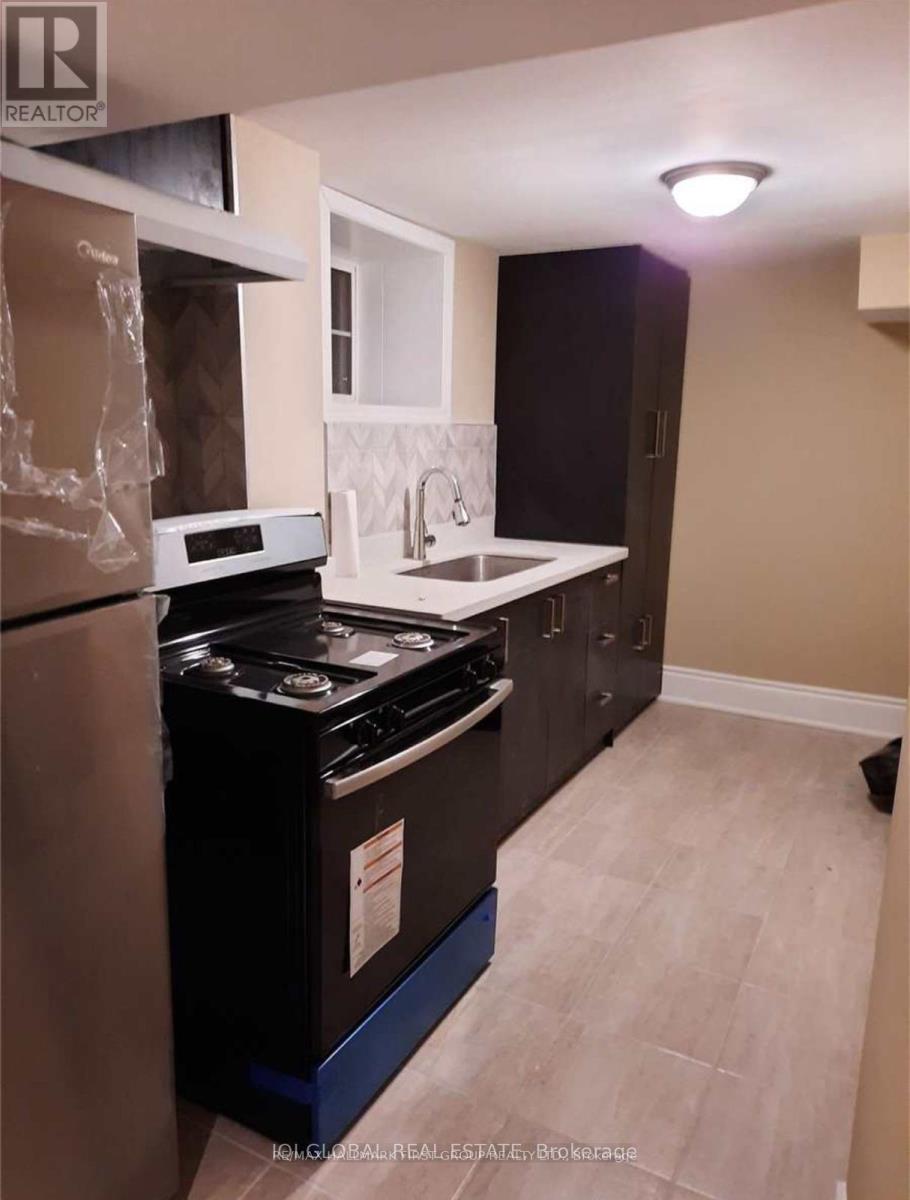 Lower - 54 Bethune Boulevard, Toronto, Ontario  M1M 3C1 - Photo 6 - E14033622