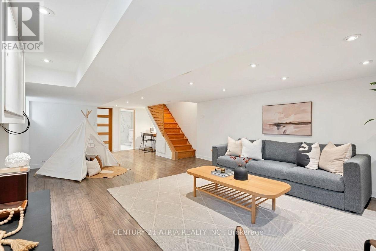 43 Torrens Avenue, Toronto, Ontario  M4K 2H9 - Photo 24 - E14033668