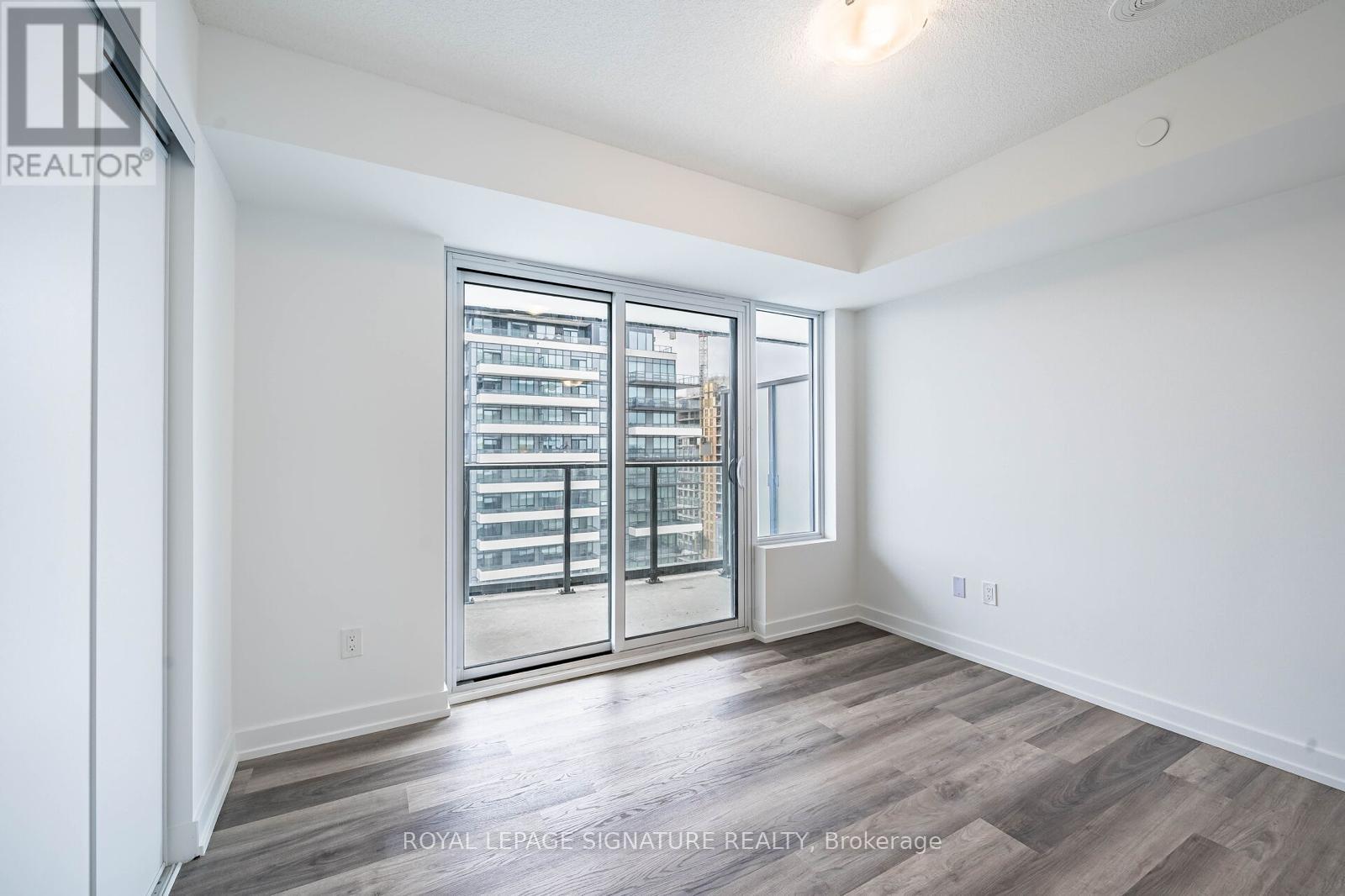 2308 - 1435 Celebration Drive, Pickering, Ontario  L1W 0C4 - Photo 12 - E14033672