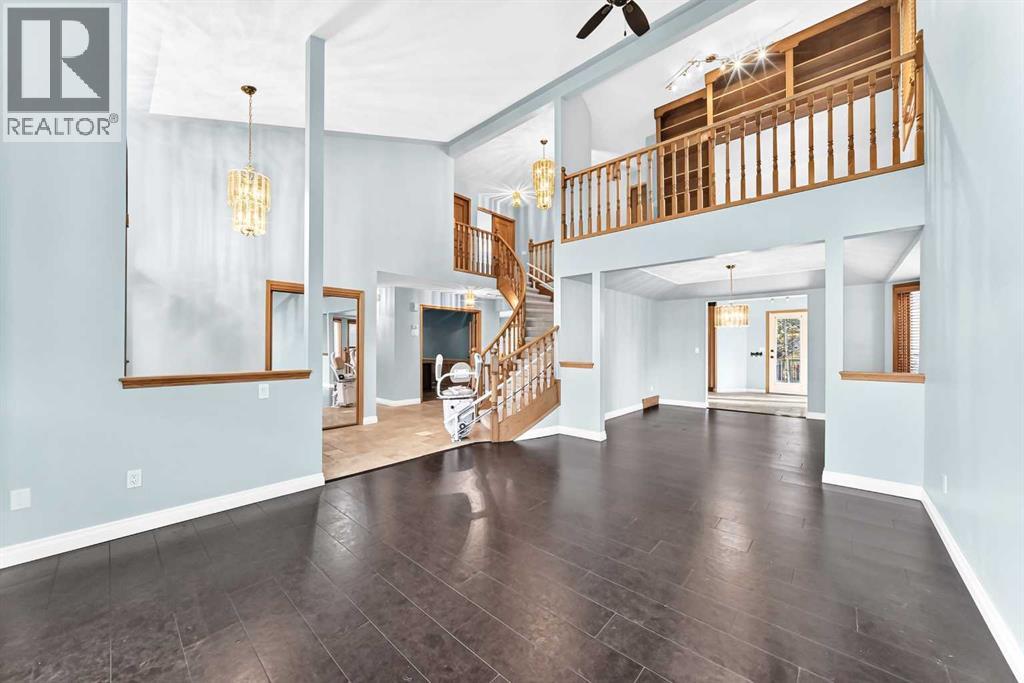 120 Woodacres Drive SW, Calgary, Alberta  T2W 4Z8 - Photo 9 - A2351743