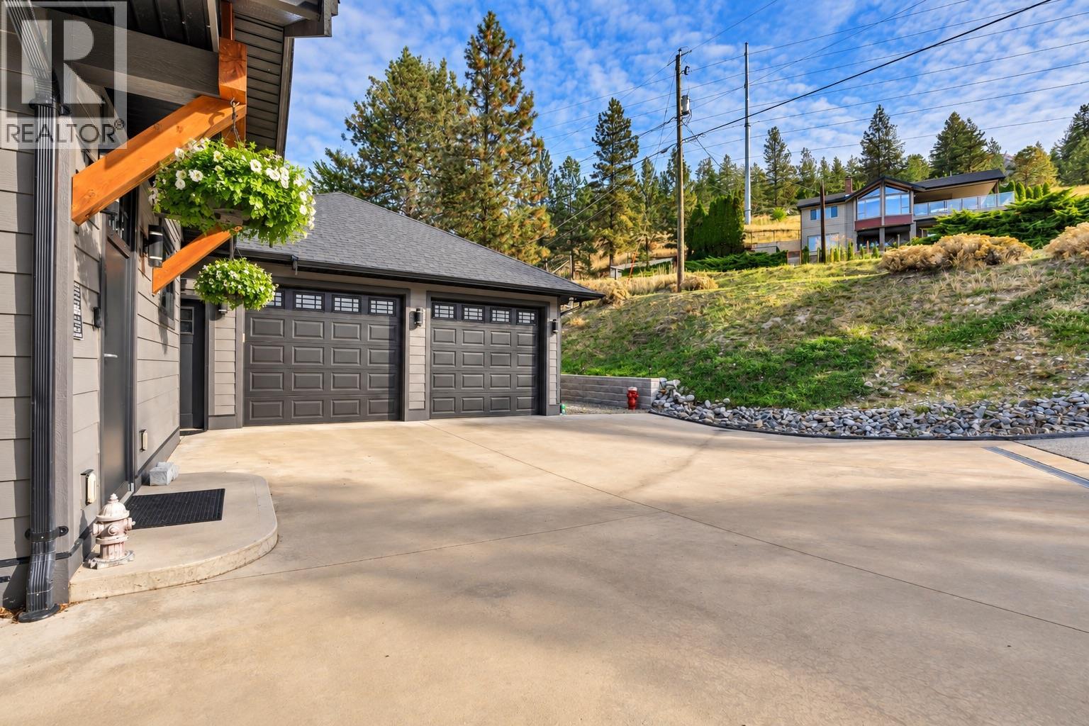 177 Sunnybrook Drive
