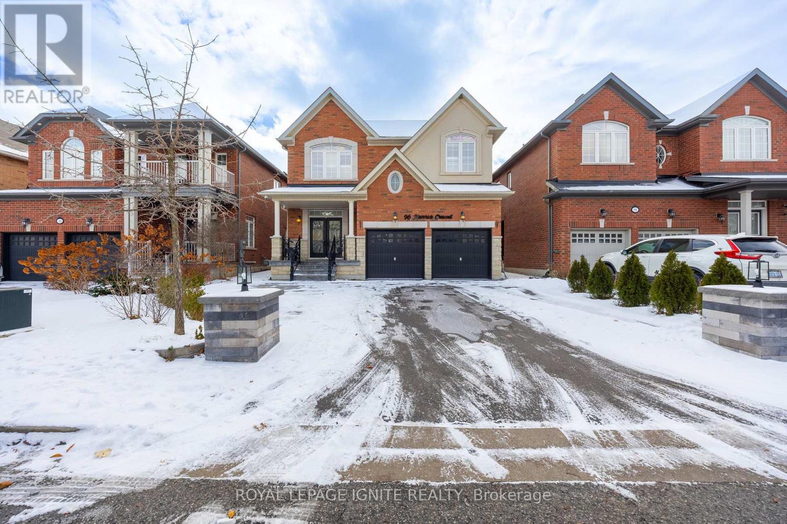 96 Maverick Crescent, Vaughan, Ontario  L6A 4L1 - Photo 3 - N14033458