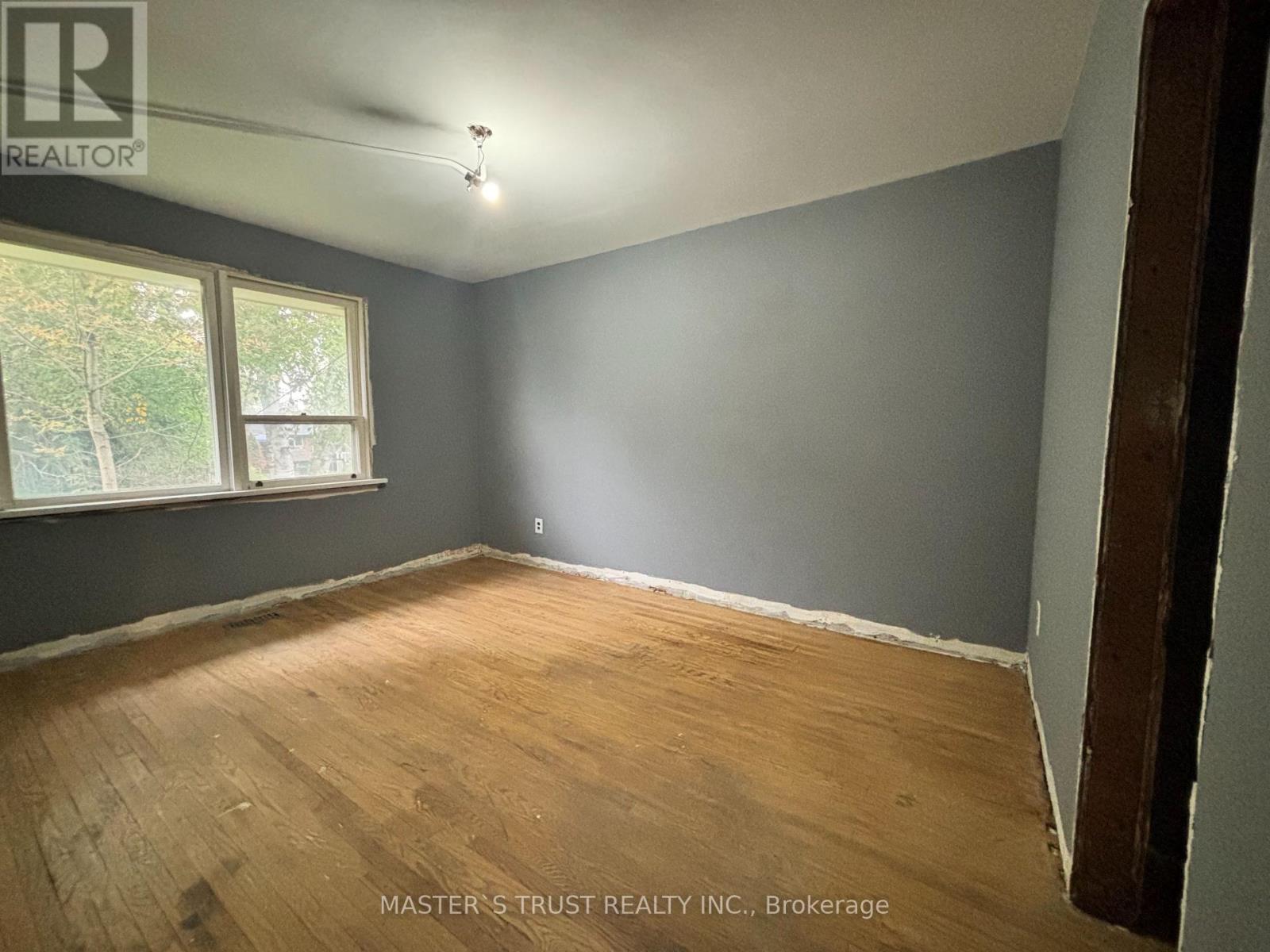 62 Melrose Avenue, Barrie, Ontario  L4M 2A9 - Photo 10 - S14033486