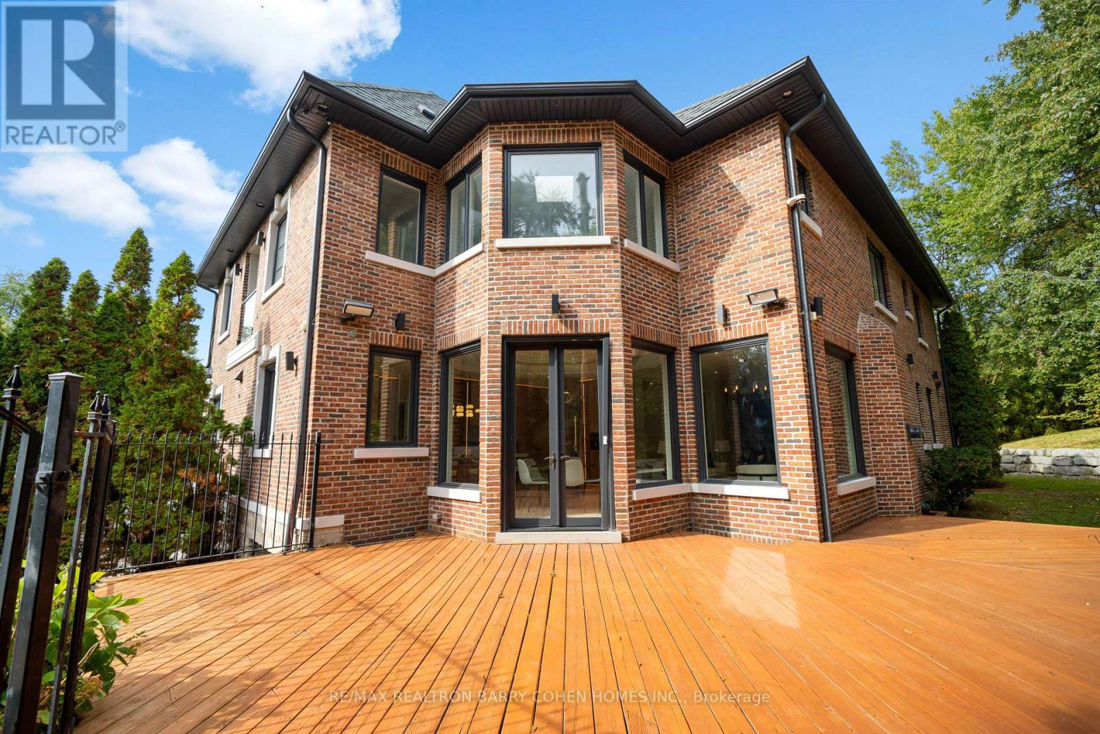 13 Legacy Court, Toronto, Ontario  M2L 2Y7 - Photo 46 - C14032204