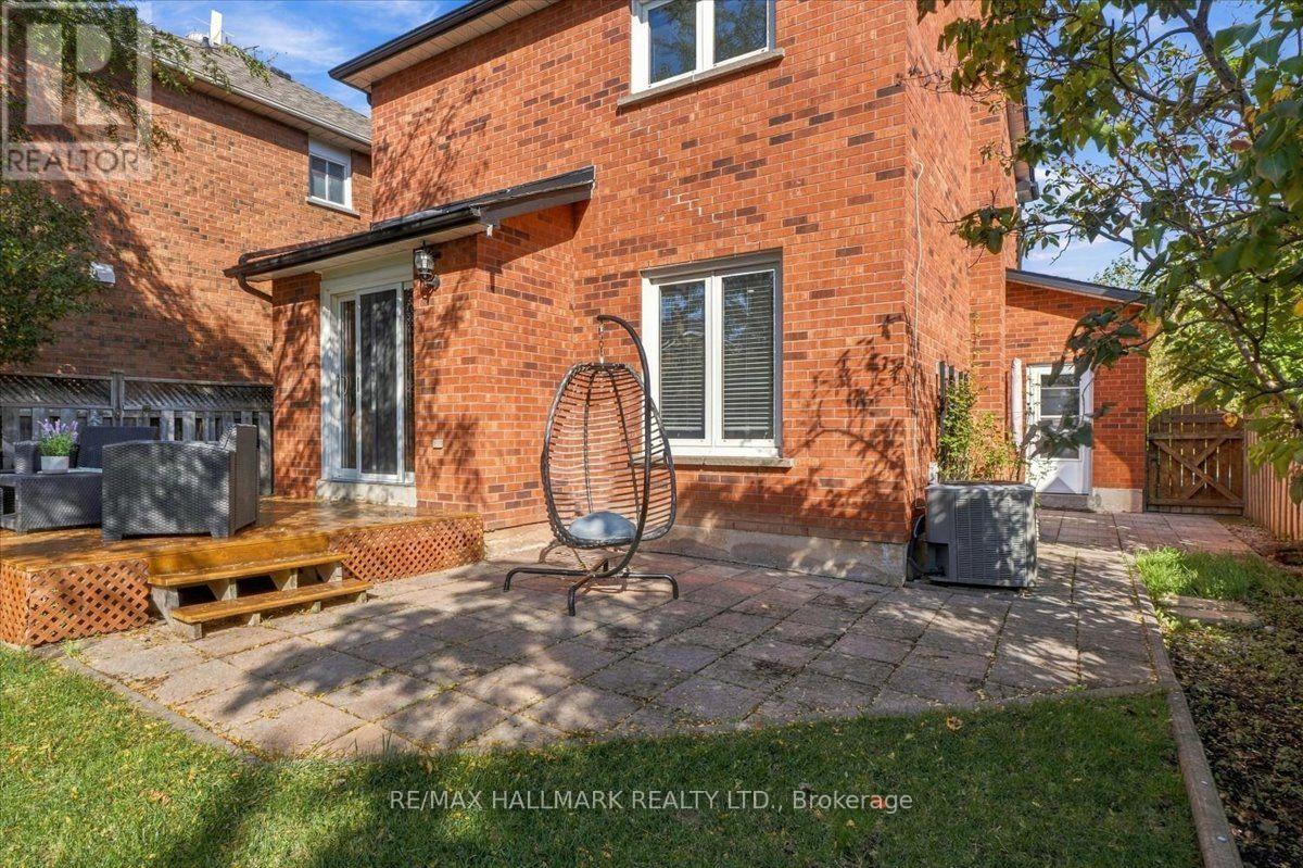 5732 Bell Harbour Drive, Mississauga, Ontario  L5M 5L1 - Photo 25 - W14032560