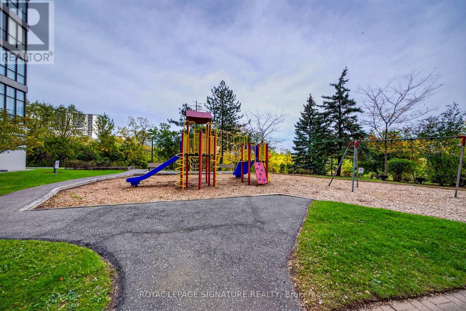211 - 1 Rowntree Road, Toronto, Ontario  M9V 5G7 - Photo 24 - W14033504
