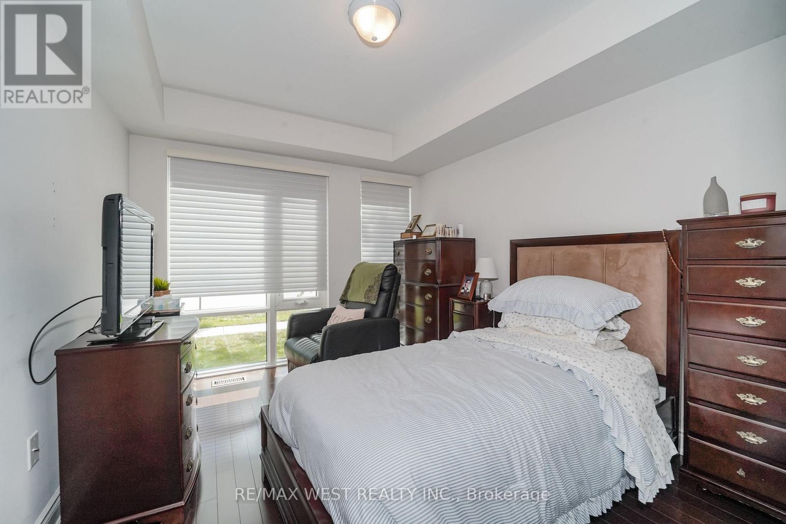 47 Pony Farm Drive, Toronto, Ontario  M9R 0B3 - Photo 11 - W14033682