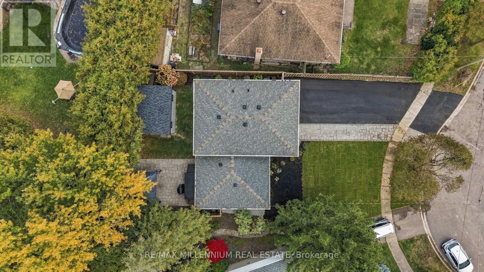 14 Crombie Place, Halton Hills, Ontario  L7G 1K2 - Photo 38 - W14033702