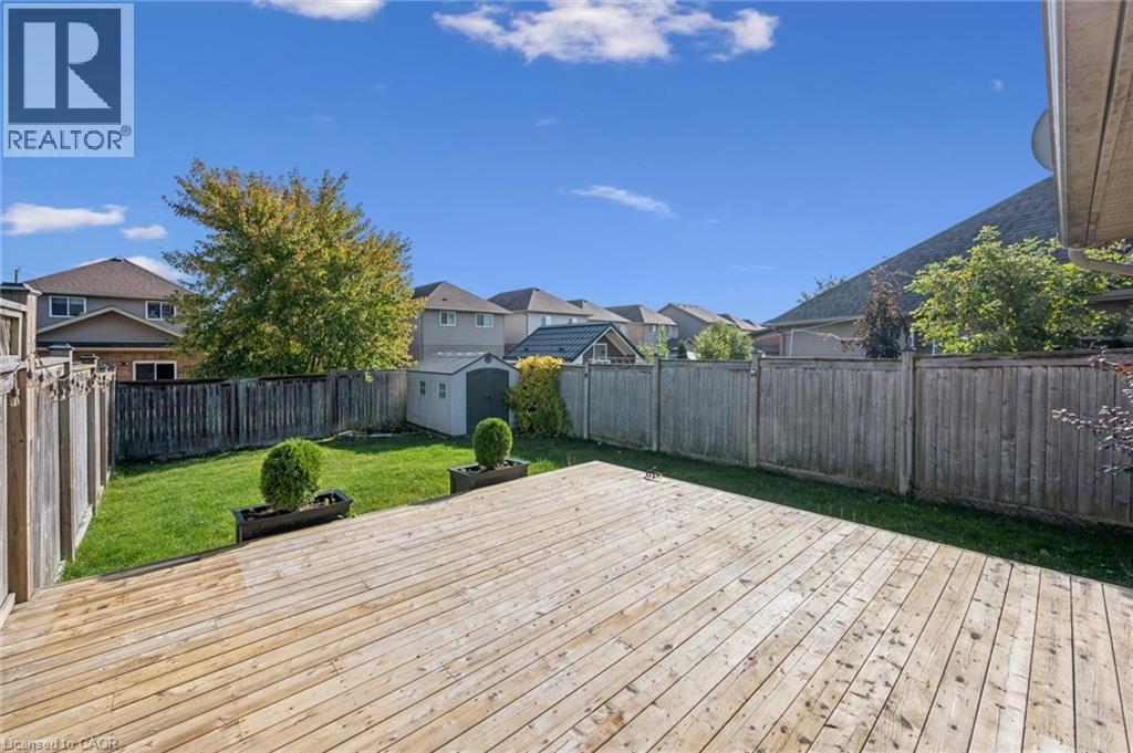 959 Zeller Crescent, Kitchener, Ontario  N2A 0C9 - Photo 41 - 40870912