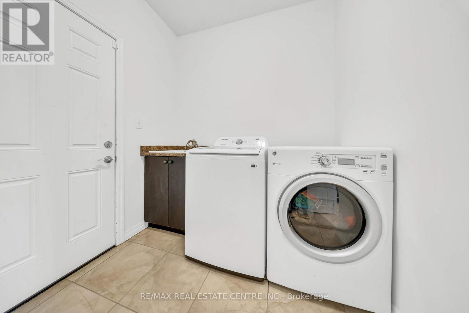 365 Woodbine Avenue, Kitchener, Ontario  N2R 0A9 - Photo 18 - X14033600