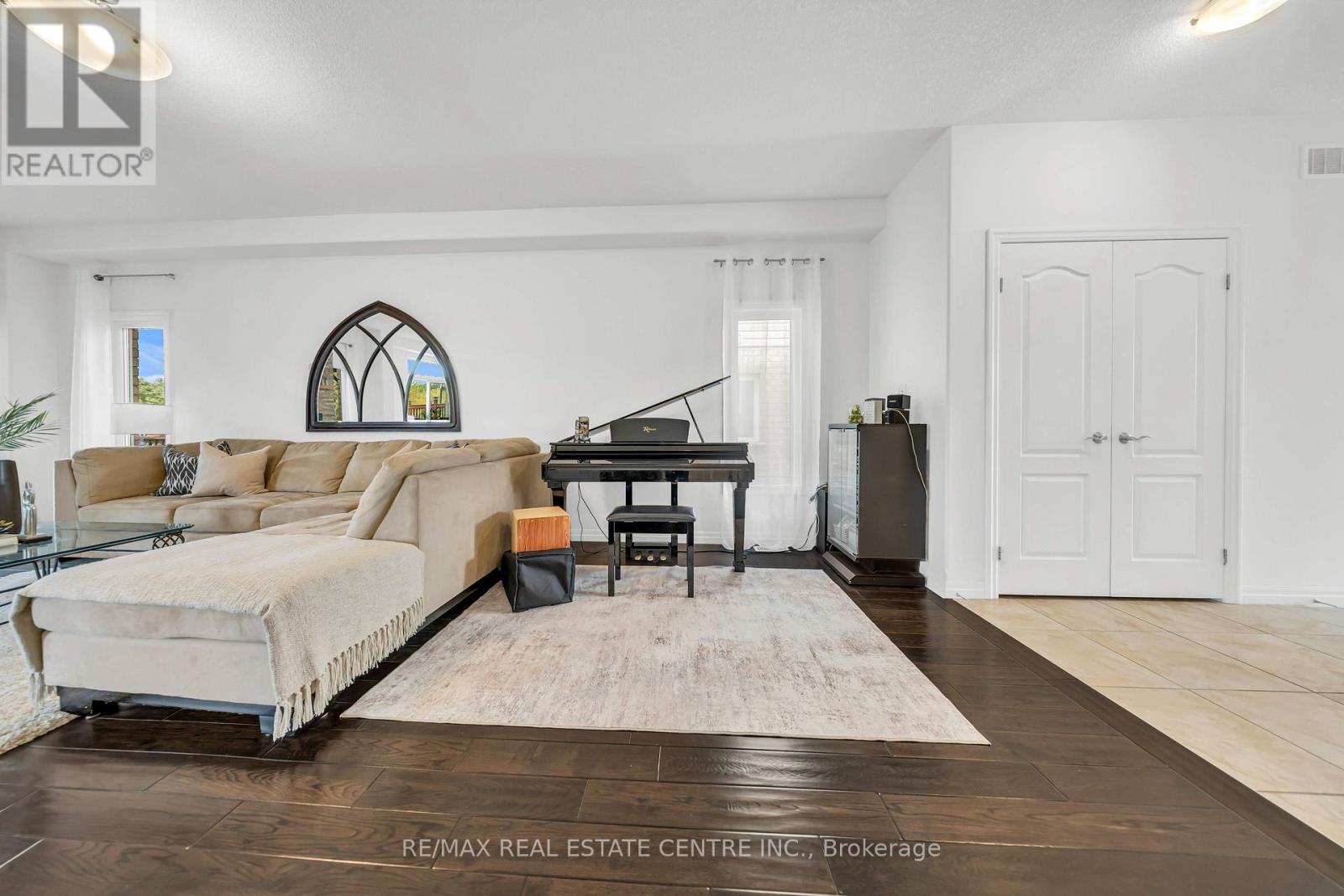 365 Woodbine Avenue, Kitchener, Ontario  N2R 0A9 - Photo 19 - X14033600