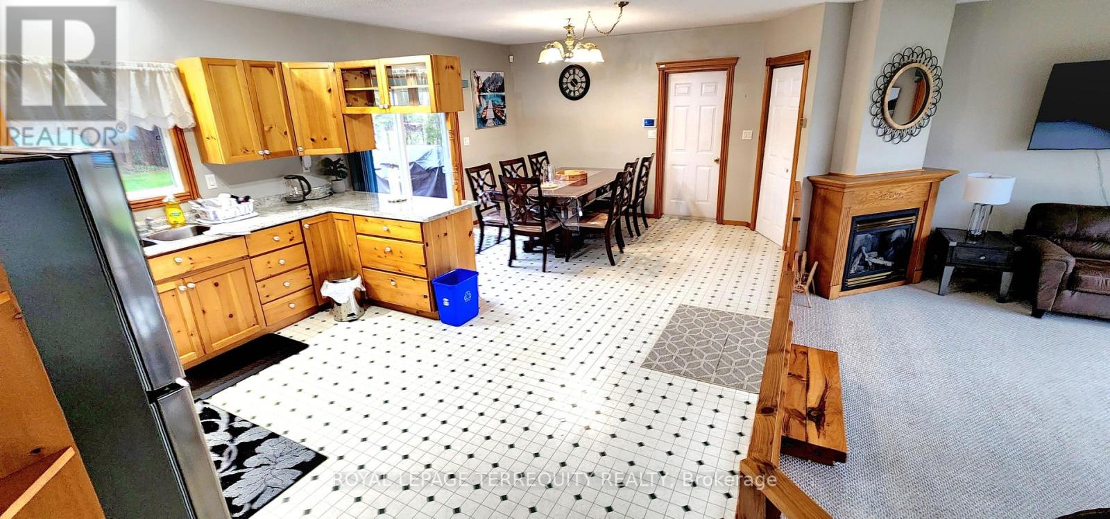 117 Front Street W, Kawartha Lakes, Ontario  K0M 1A0 - Photo 13 - X14033604
