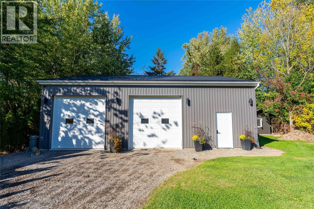 4072 Collingwood Street, Plympton-Wyoming, Ontario  N0N 1J6 - Photo 32 - 26025253