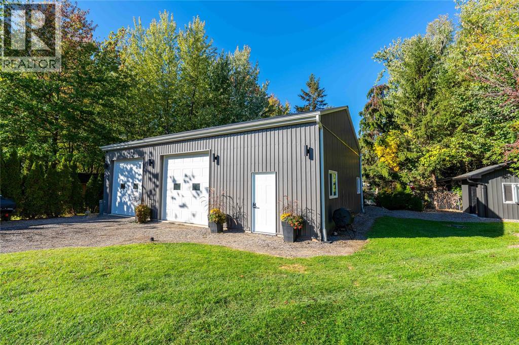 4072 Collingwood Street, Plympton-Wyoming, Ontario  N0N 1J6 - Photo 33 - 26025253