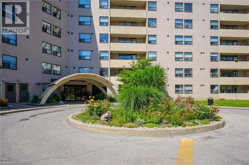 700 Dynes Road Unit# 1210, Burlington, Ontario  L7N 3M2 - Photo 5 - 40861921