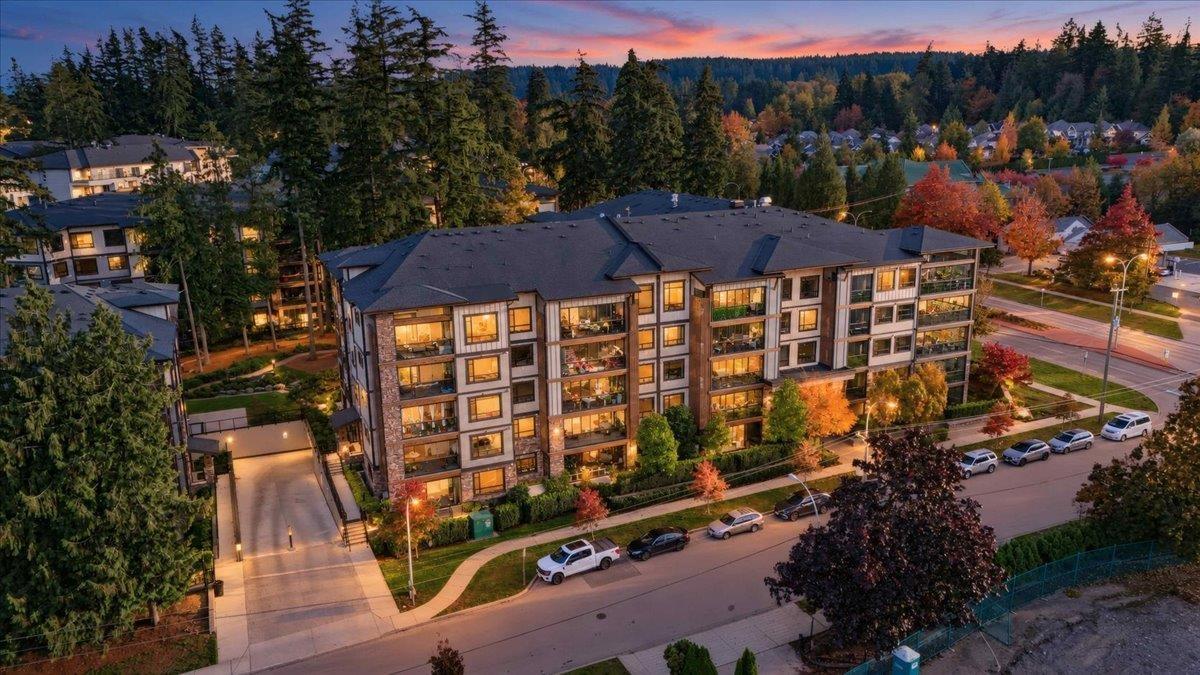 408 14588 MCDOUGALL DRIVE