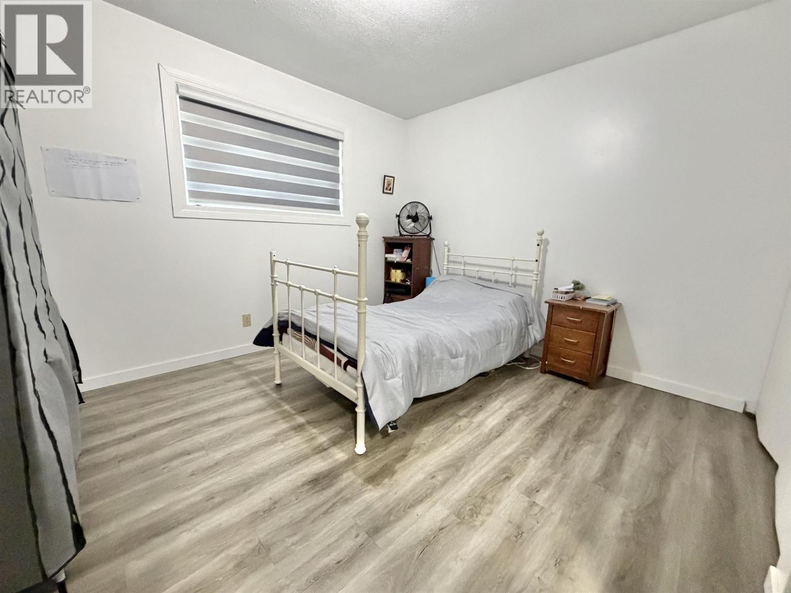 1075 MOXON PLACE