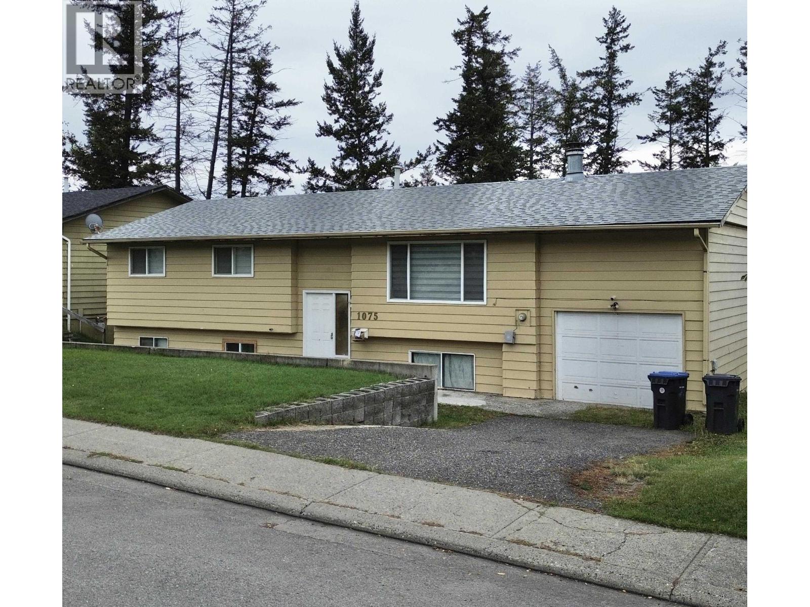 1075 MOXON PLACE