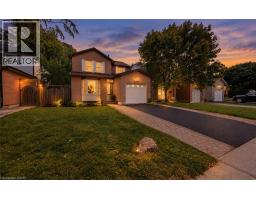 2092 HUNT Crescent, Burlington, Ontario