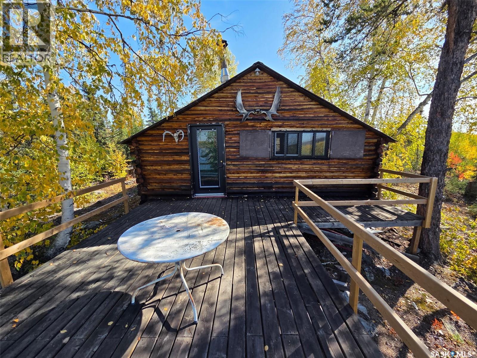 Log Cabin On Bartlett Lake, Northern Admin District, Saskatchewan  S0J 1L0 - Photo 1 - SK051086
