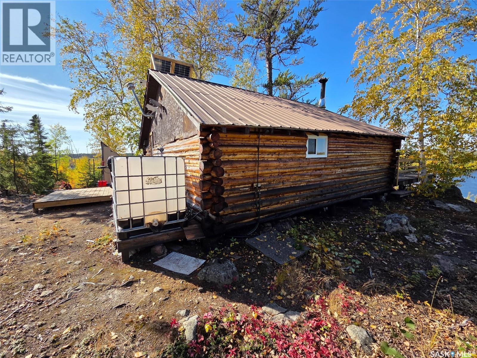 Log Cabin On Bartlett Lake, Northern Admin District, Saskatchewan  S0J 1L0 - Photo 35 - SK051086