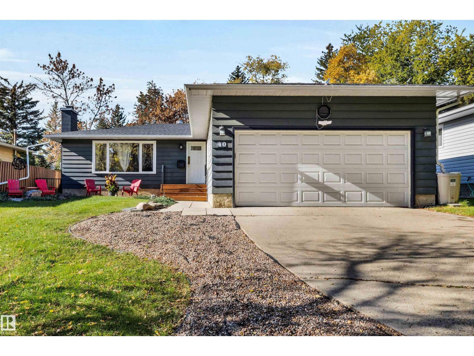 40 GLENHAVEN CR