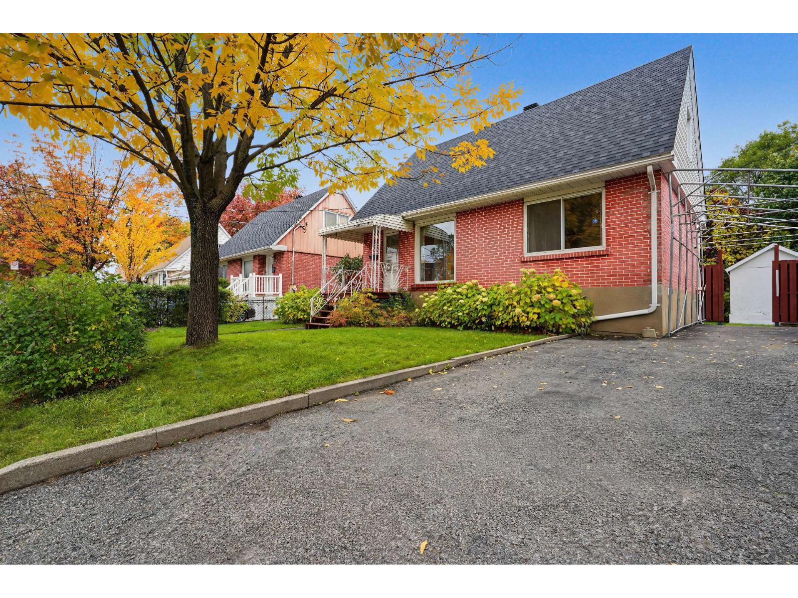 8791 23e Avenue Montréal (Villeray/Saint-Michel/Parc-Extension) Quebec Canada H1Z3Y5 2