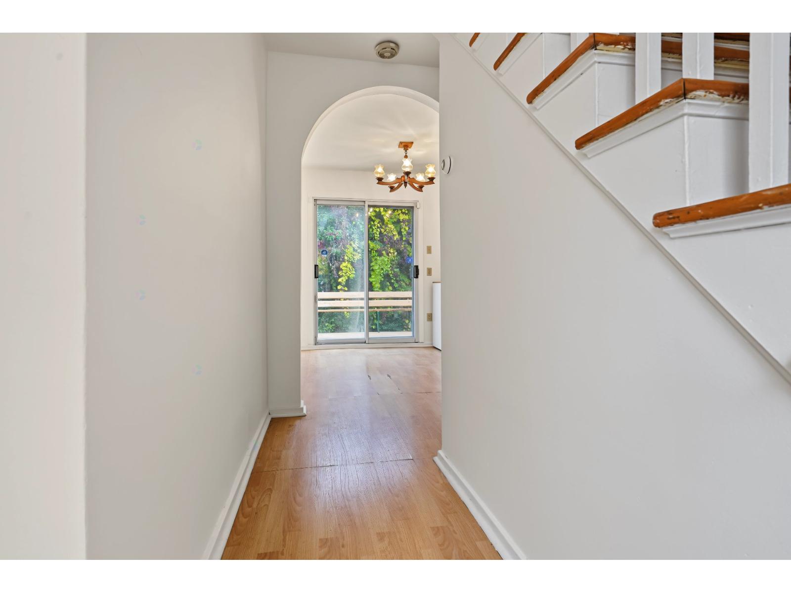 8791 23e Avenue Montréal (Villeray/Saint-Michel/Parc-Extension) Quebec Canada H1Z3Y5 5
